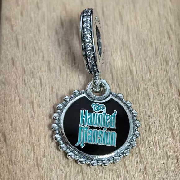 Pandora Halloween 2023 Haunted Mansion Hitchhiking Ghosts Charm, S925 Silver - Picture 2 of 4